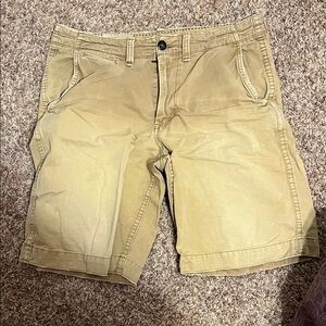 American Eagle Outfitters Men's Khaki Shorts